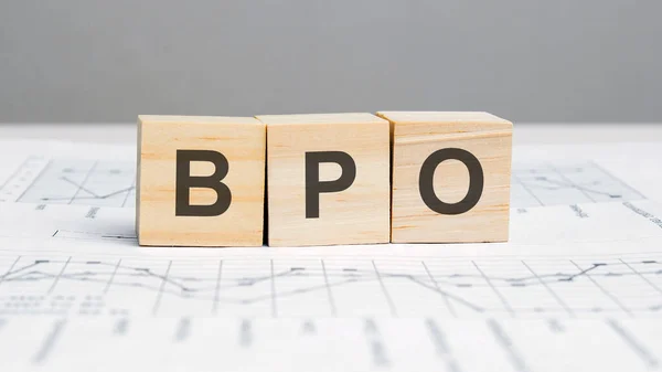 The Top 5 Benefits of Outsourcing to a BPO Company